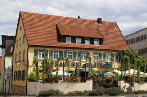 Отель Brauereigasthof Dachsenfranz  Цуценхаузен